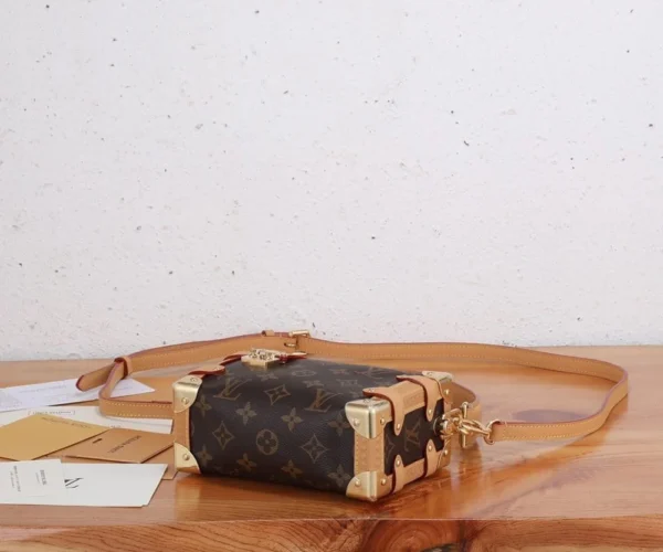 05ab3f9c6b98047496ec852f27932178-c0a2938e22ce.webp Louis Vuitton Side Trunk Pm Monogram – Women – Handbags Monogram M46815, Designer Handbags, Womens Purse, luxury bags