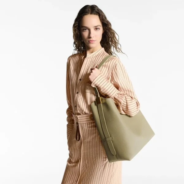 Louis Vuitton Low Key Hobo Mm M24988, Designer Handbags, Womens Purse, luxury bags