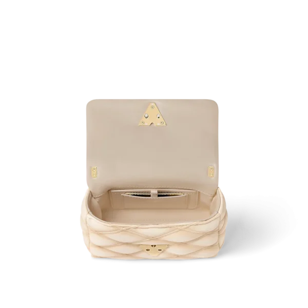 Louis Vuitton Go-14 Pm M12338, Designer Handbags, Womens Purse, luxury bags