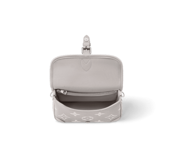 Louis Vuitton Diane M14214, Designer Handbags, Womens Purse, luxury bags