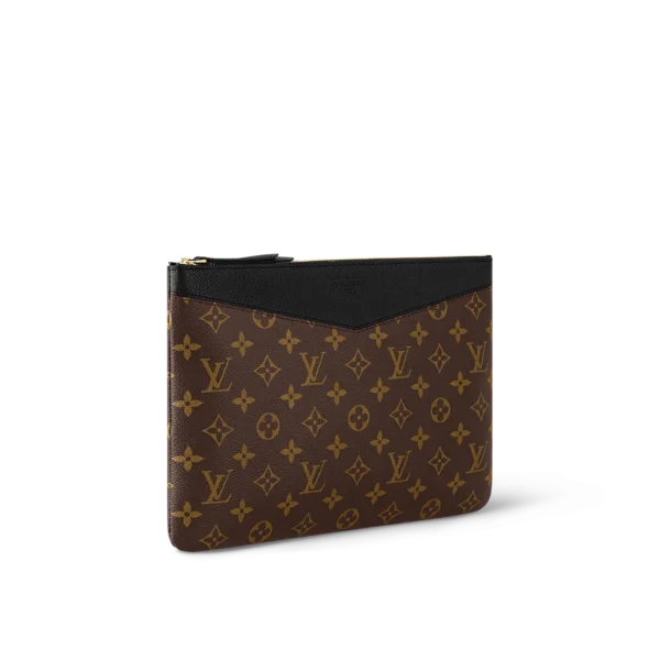 10004-287-7fb7421bca18.webp Louis Vuitton Daily Pouch Iconic Monogram Canvas M62048 29.5cm/ 11.6in, Designer Handbags, luxury bags