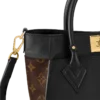 10006-36-10c450a24cd5.webp Louis Vuitton On My Side Pm 25cm M57728, Designer Handbags, Womens Purse, luxury bags