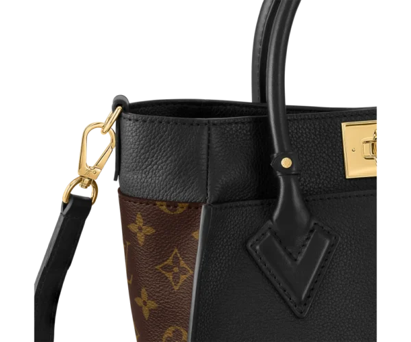 10006-36-10c450a24cd5.webp Louis Vuitton On My Side Pm 25cm M57728, Designer Handbags, Womens Purse, luxury bags