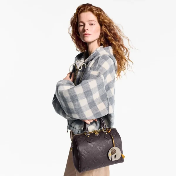 10006-54856d6143f6.webp Louis Vuitton Speedy Bandoulire 25 Bag ‘Chocolate’ 25cm M14043, Designer Handbags, Womens Purse, luxury bags