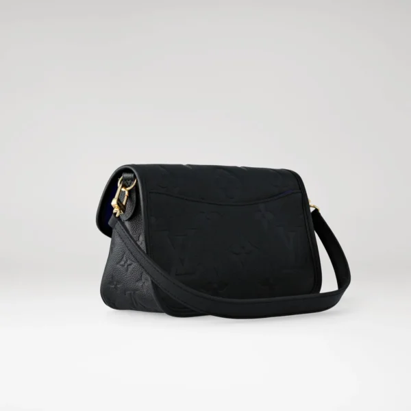 Louis Vuitton Diane M46386, Designer Handbags, Womens Purse, luxury bags