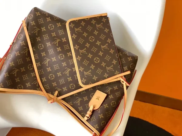 Louis Vuitton Carryall Mm Monogram – Women – Handbags Monogram M46197, Designer Handbags, Womens Purse, luxury bags