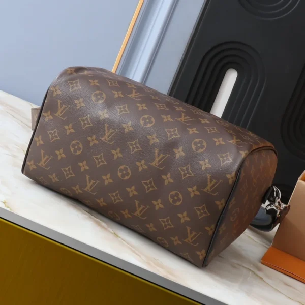 Louis Vuitton Speedy Soft 30 Dark Brown 30Cm M12243, Designer Handbags, Womens Purse, luxury bags