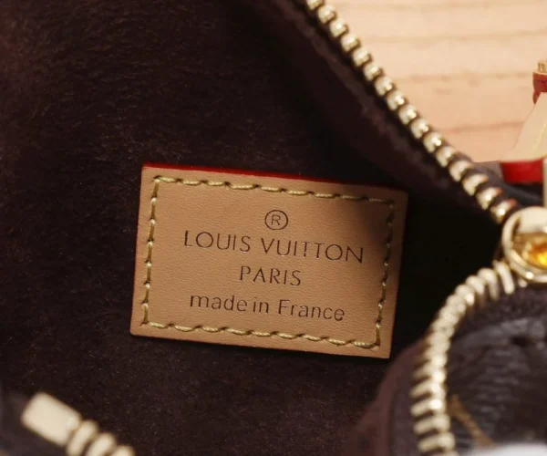 22a9e969df84d137297f4d481c83dd0f-b69573919c52.webp Louis Vuitton Side Trunk Pm Monogram – Women – Handbags Monogram M46815, Designer Handbags, Womens Purse, luxury bags