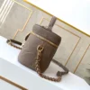 3_5fe20b97-50d5-469c-9cca-ead144e98a63-02cdf14cd52c.webp Louis Vuitton Vanity Pm Dune 19cm/7.5in, Designer Handbags, Womens Purse, luxury bags