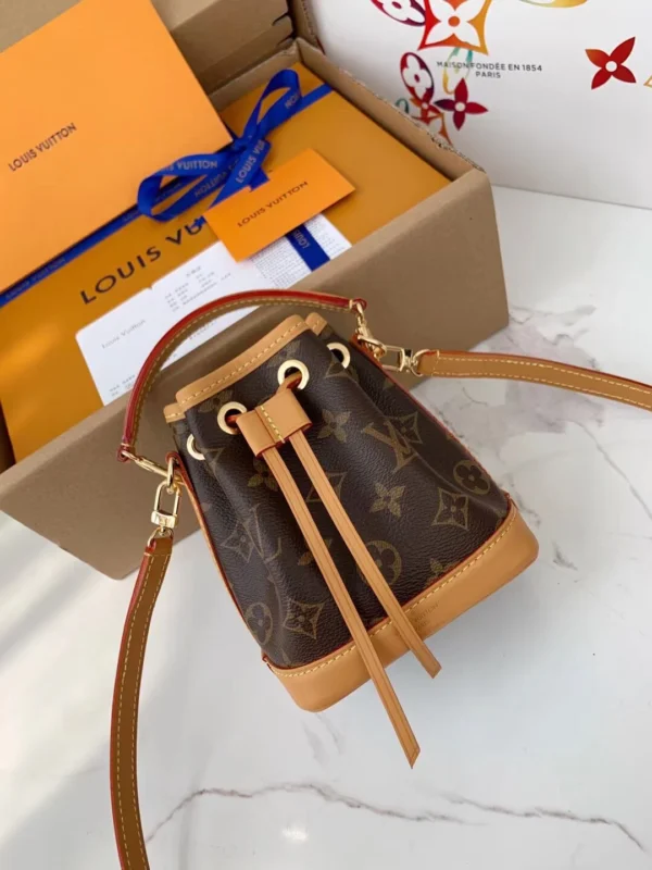 Louis Vuitton Nano No Monogram Small Leather Goods Monogram 16cm M81266, Designer Handbags, Womens Purse, luxury bags