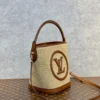 3fa4f183-31eab42ea542.webp Louis Vuitton Petit Bucket 23Cm Brown, Designer Handbags, Womens Purse, luxury bags