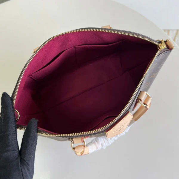 4104e796-8ee9fd085439.webp Louis Vuitton Bo Tie Pm 25Cm, Designer Handbags, Womens Purse, luxury bags