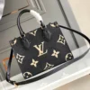 5f1007eaf04e7b3acc16abc555744a80-b7c9b2f0a527.webp Louis Vuitton Sac Main On The Go Pm Noir Beige M45659 25cm, Designer Handbags, Womens Purse, luxury bags