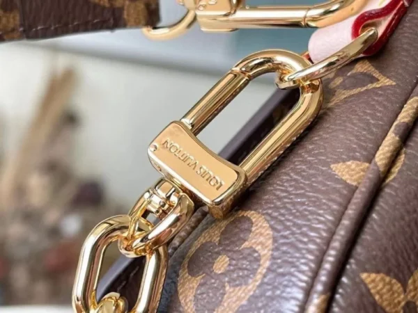 6de991bd1f9eafeaad443950deb063a6-3cf30d6c2f8a.webp Louis Vuitton Pochette Mtis East West M46279 21.6cm/ 8.5in, Designer Handbags, Womens Purse, luxury bags