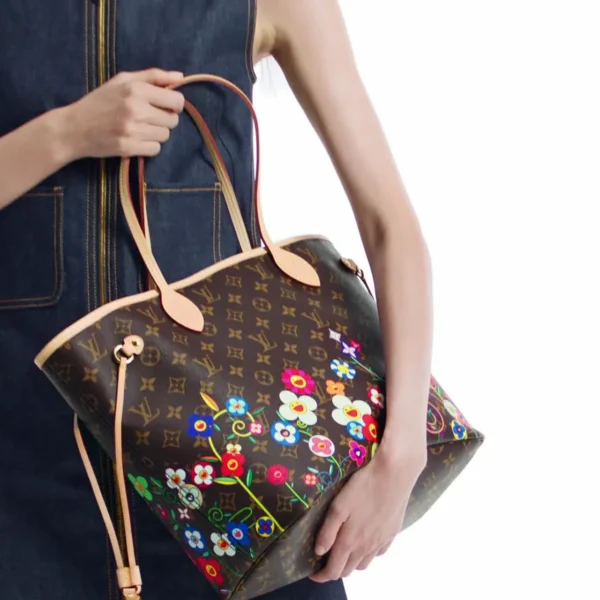 6f2f9ff8-b7bb-48b6-8a3d-271c06bc7c26-5acc39914e45.webp Louis Vuitton LV x TM Neverfull MM Monogram Coated Canvas 31cm M13271, Designer Handbags, Womens Purse, luxury bags