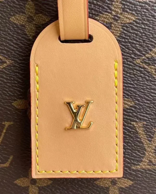 7b935d94-a69d21d18055.webp Louis Vuitton Boite Chapeau Souple Mm 22Cm, Designer Handbags, Womens Purse, luxury bags