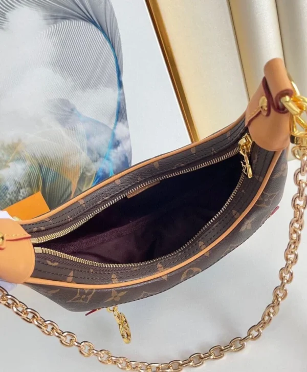 7e36c8e39d5f55368a40cccb5f25fddb-a93ea7ed454b.webp Louis Vuitton Loop Bag Monogram Canvas M81098 23cm/9.1in, Designer Handbags, Womens Purse, luxury bags