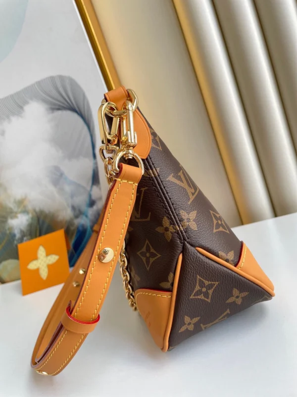 82ec1a034786263a52f504ad3c64705e-6660af2bde32.webp Louis Vuitton Lv Boulogne Monogram Canvas Beige M45832 29cm/ 11.8in, Designer Handbags, Womens Purse, luxury bags