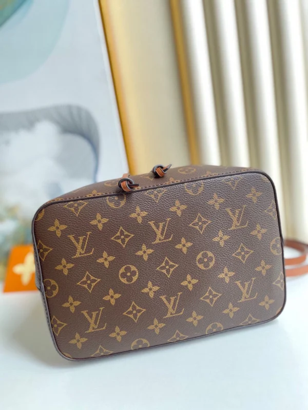 Louis Vuitton Luxury Monogram Canvas And Leather Handbag Neonoe Caramel, Designer Handbags, Womens Purse, luxury bags