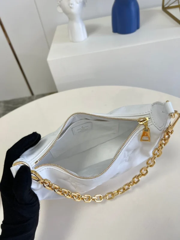 98dd4a33-d2517d11c283.webp Louis Vuitton Over The Moon 27Cm White, Designer Handbags, Womens Purse, luxury bags