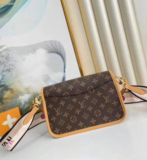 9cdc037e0b2af1822c6f630e5a3b225c-e6224f63f676.webp Louis Vuitton Diane Monogram – Women – Handbags Black M45985 24cm/ 9.4in, Designer Handbags, Womens Purse, luxury bags