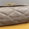 Anh-man-hinh-2023-10-22-luc-21.38.34-e0f128ba741c.png Louis Vuitton Go 14 Gm Beige 22Cm M23689, Designer Handbags, Womens Purse, luxury bags
