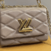Anh-man-hinh-2023-10-22-luc-21.38.51-6adc860f1ca1.png Louis Vuitton Go 14 Gm Beige 22Cm M23689, Designer Handbags, Womens Purse, luxury bags