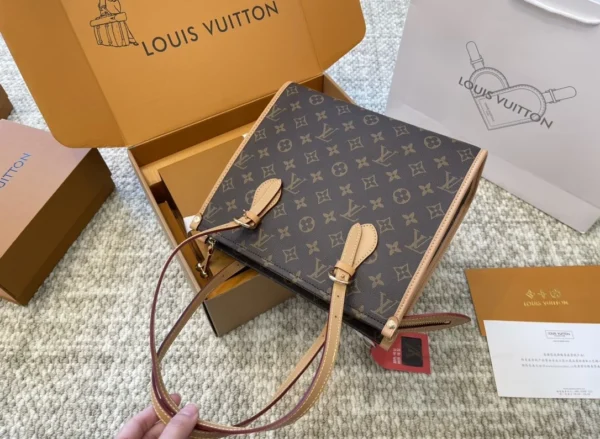 Louis Vuitton Popincourt Hart Tote Handbag Monogram Canvas 28Cm M40007, Designer Handbags, Womens Purse, luxury bags