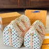 LV1-8-b4acb573eeee.webp Louis Vuitton Keepall Bandouli Re Vanilla 40Cm M25233, Designer Handbags, Womens Purse, luxury bags