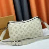 Louis Vuitton Hand It All Pm Creme 29Cm M24114, Designer Handbags, Womens Purse, luxury bags