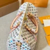 LV4-6-057d85b16663.webp Louis Vuitton Keepall Bandouli Re Vanilla 40Cm M25233, Designer Handbags, Womens Purse, luxury bags