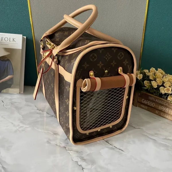 LV6-2-1-300870161e14.webp Louis Vuitton Dog Carrier 40 Monogram Canvas 45Cm M45662, Designer Handbags, Womens Purse, luxury bags