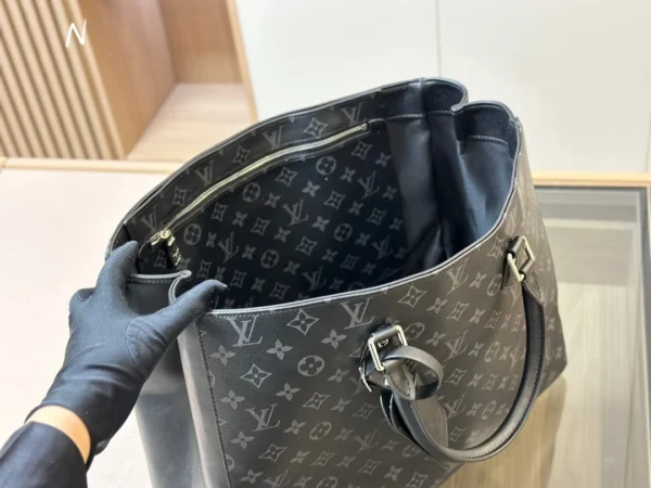 Louis Vuitton Monogram Eclipse Grand Sac Tote Black 33Cm, Designer Handbags, Womens Purse, luxury bags