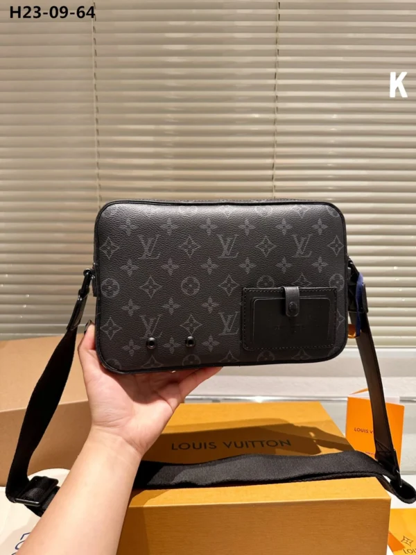 LVB08-2-1-1eebfc6c199d.webp Louis Vuitton Alpha Messenger Monogram Black 27Cm, Designer Handbags, Womens Purse, luxury bags