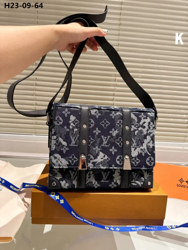 LVB61-2-1-06808406fef7.webp Louis Vuitton Monogram Tapestry Trunk Messenger 24Cm, Designer Handbags, Womens Purse, luxury bags