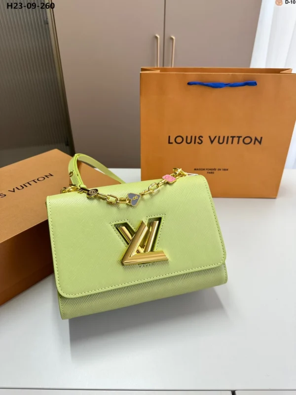 Louis Vuitton Twist Mm Bags Epi Leather Lock Chain Green 23Cm, Designer Handbags, Womens Purse, luxury bags