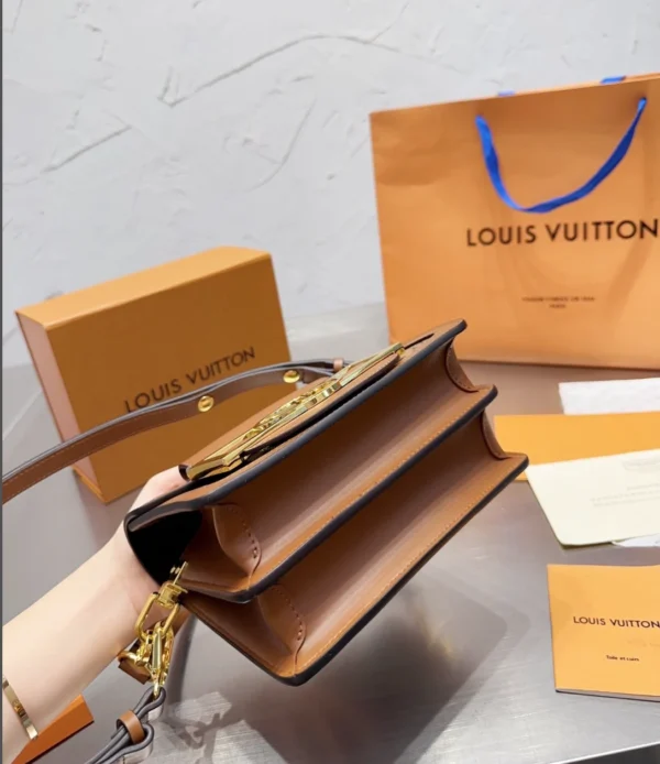 Louis Vuitton Mini Dauphine Lock Xl Brown 20Cm M46537, Designer Handbags, Womens Purse, luxury bags