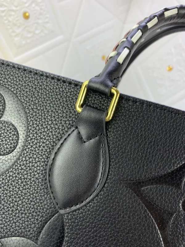 LVBAGS-5-122-7246e9f6d5f1.webp Louis Vuitton LV Crafty Onthego Gm Black 41Cm, Designer Handbags, Womens Purse, luxury bags