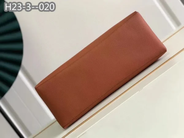 LVBAGS-5-139-0c1900b7a6c0.webp Louis Vuitton Lockme Shopper Brown 42Cm M58927, Designer Handbags, Womens Purse, luxury bags