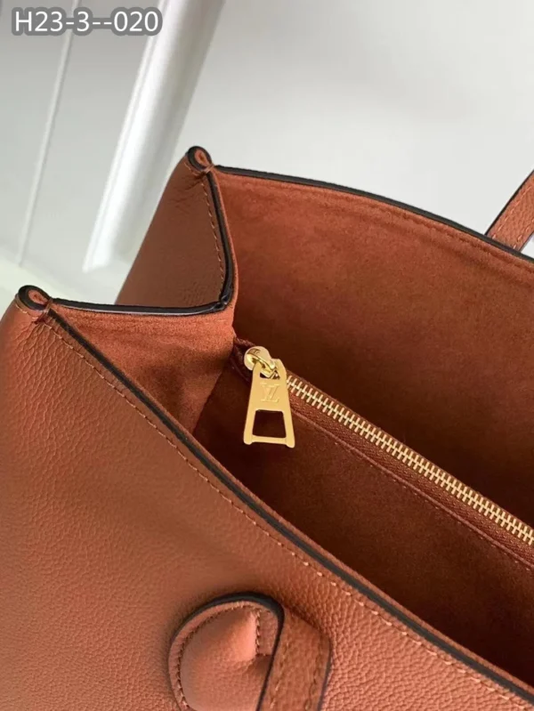 LVBAGS-9-131-0b89f1d6f292.webp Louis Vuitton Lockme Shopper Brown 42Cm M58927, Designer Handbags, Womens Purse, luxury bags