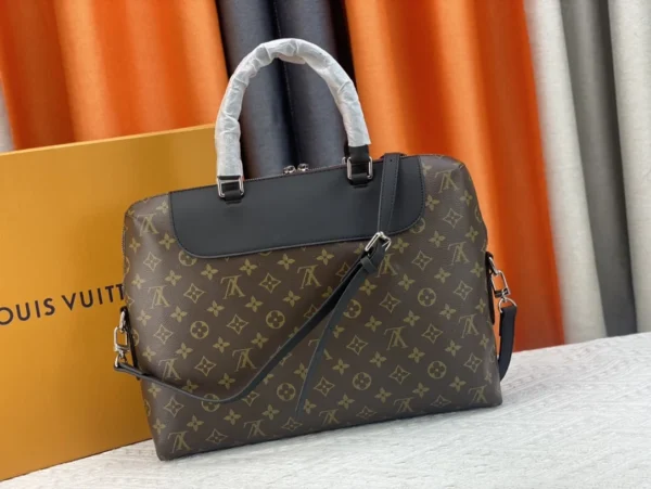 LVBB07-11-762aa49fdc7d.webp Louis Vuitton Porte Documents Jour Briefcase Monogram Canvas 37Cm M54019, Designer Handbags, Womens Purse, luxury bags