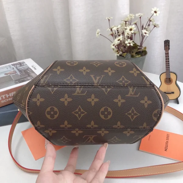LVBBB7-fae73b16d5b9.webp Louis Vuitton Ellipse Pm Bag ‘Monogram Coated’ 35Cm M46196, Designer Handbags, Womens Purse, luxury bags