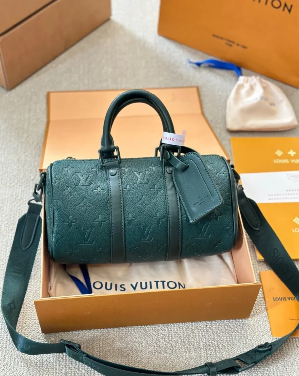 LVBG1-2-679edc44e242.webp Louis Vuitton Keepall Bandouli Re Dark Green 25Cm M24432, Designer Handbags, Womens Purse, luxury bags