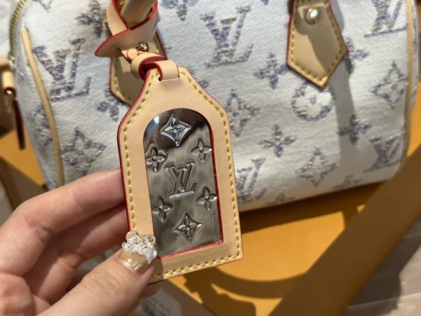 LVBMB5-36d14a8ef11d.webp Louis Vuitton Speedy Bandoulire 20 Multicolor Beige 20Cm M24709, Designer Handbags, Womens Purse, luxury bags