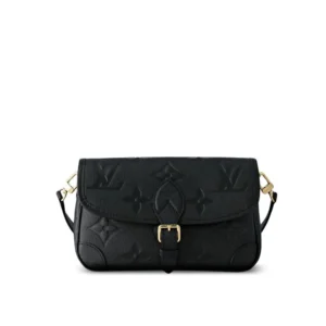 Lv-31-5762e1c1bfb4.webp Louis Vuitton Diane M46386, Designer Handbags, Womens Purse, luxury bags