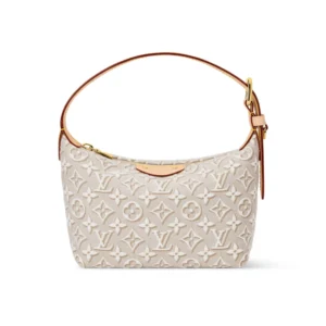 SUPERCLONE-2026-06-29T152957.040-e5d8fd51e763.webp Louis Vuitton Pochette Hills Monogram Emblème Pattern In Peuplier Color 18.5cm M29879