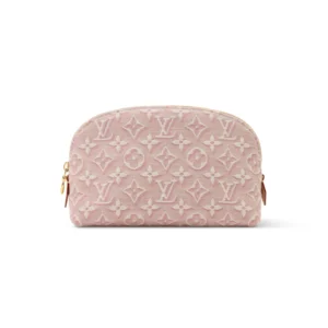 SUPERCLONE-2026-06-29T171639.184-ef4357633ebf.webp Louis Vuitton Pochette Cosmétique PM Bag Rose Ruby Pink 19cm M2A419