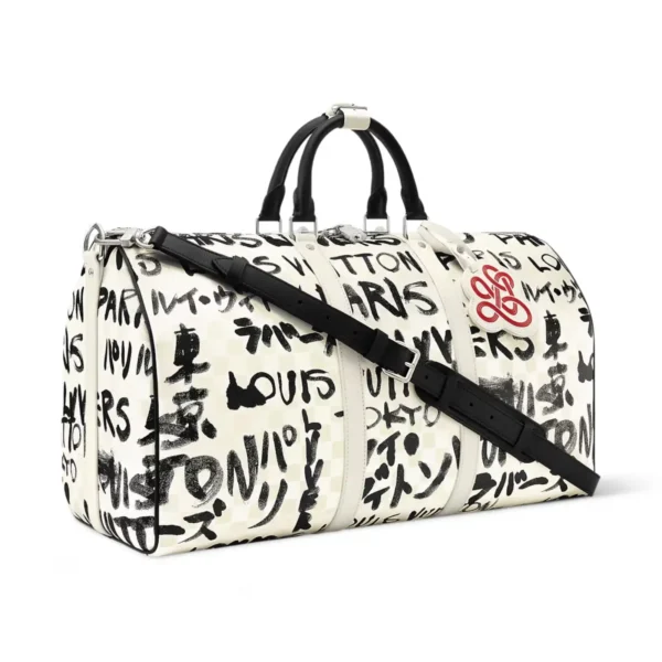 SUPERCLONE-2026-08-10T161826.258.webp Louis Vuitton Keepall Bandoulière Bag 50cm/19.7in Black/White Cowhide N40804