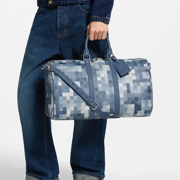 SUPERCLONE-2026-08-11T145246.781.webp Louis Vuitton Keepall Bandoulière Bag 45cm/17.7in Denim Blue M29601