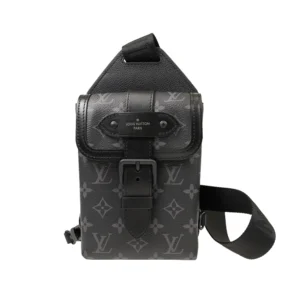 SUPERCLONE-2026-08-27T092628.779.webp Louis Vuitton Monogram Eclipse Saumur Slingbag 26cm/10.25in Black M45912
